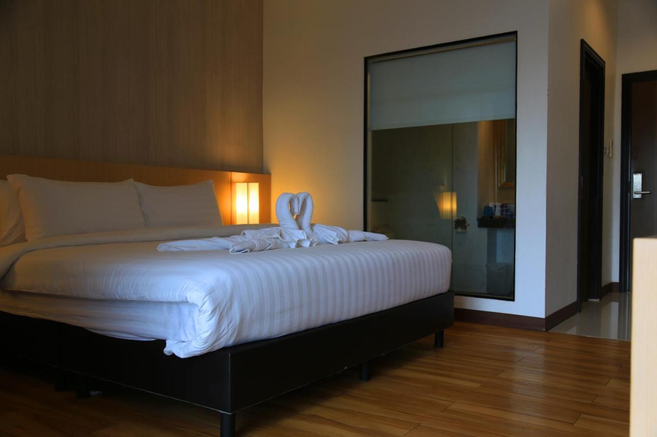 Sr Boutique Hotel Тхакхек Екстер'єр фото