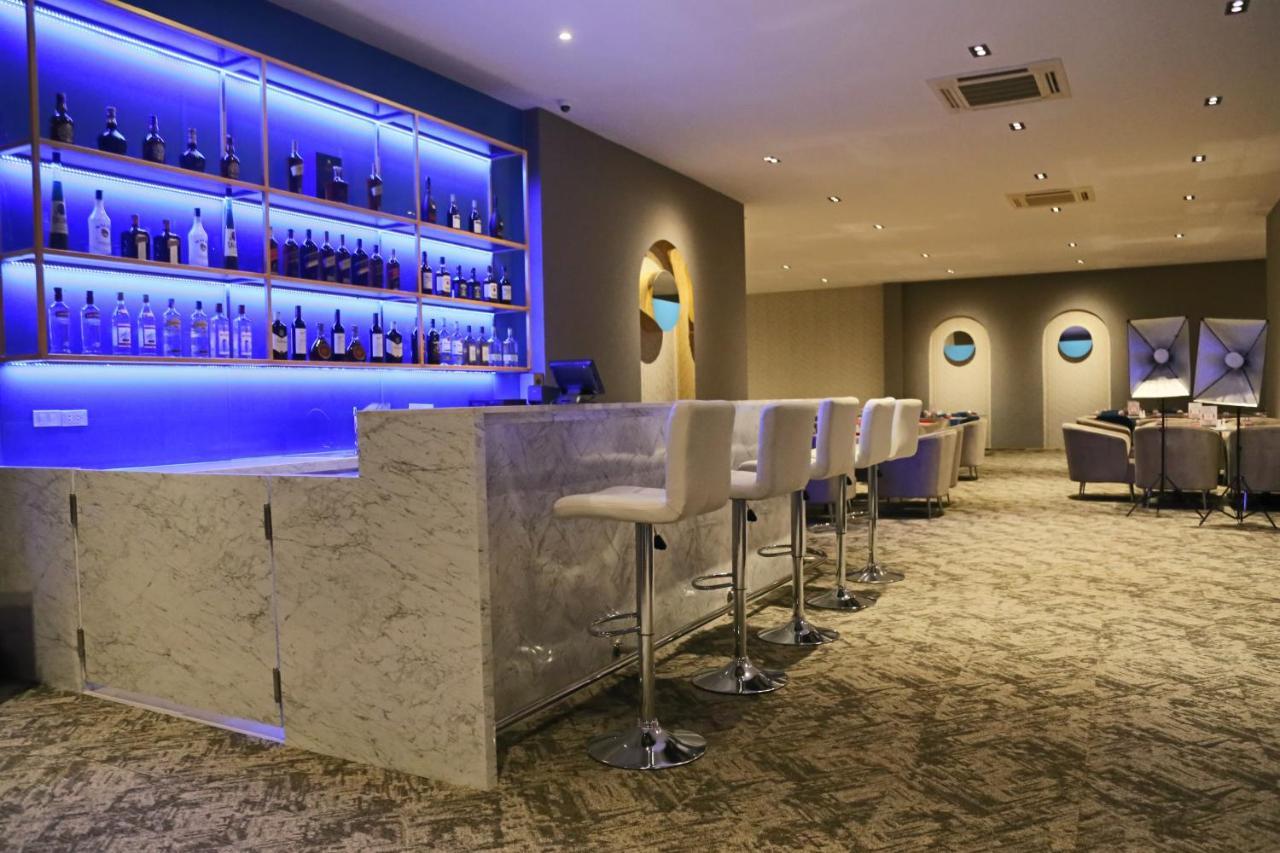 Sr Boutique Hotel Тхакхек Екстер'єр фото